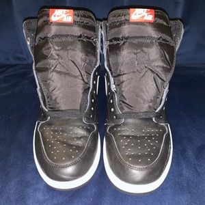 Air Jordan Retro 1s High , Black and White